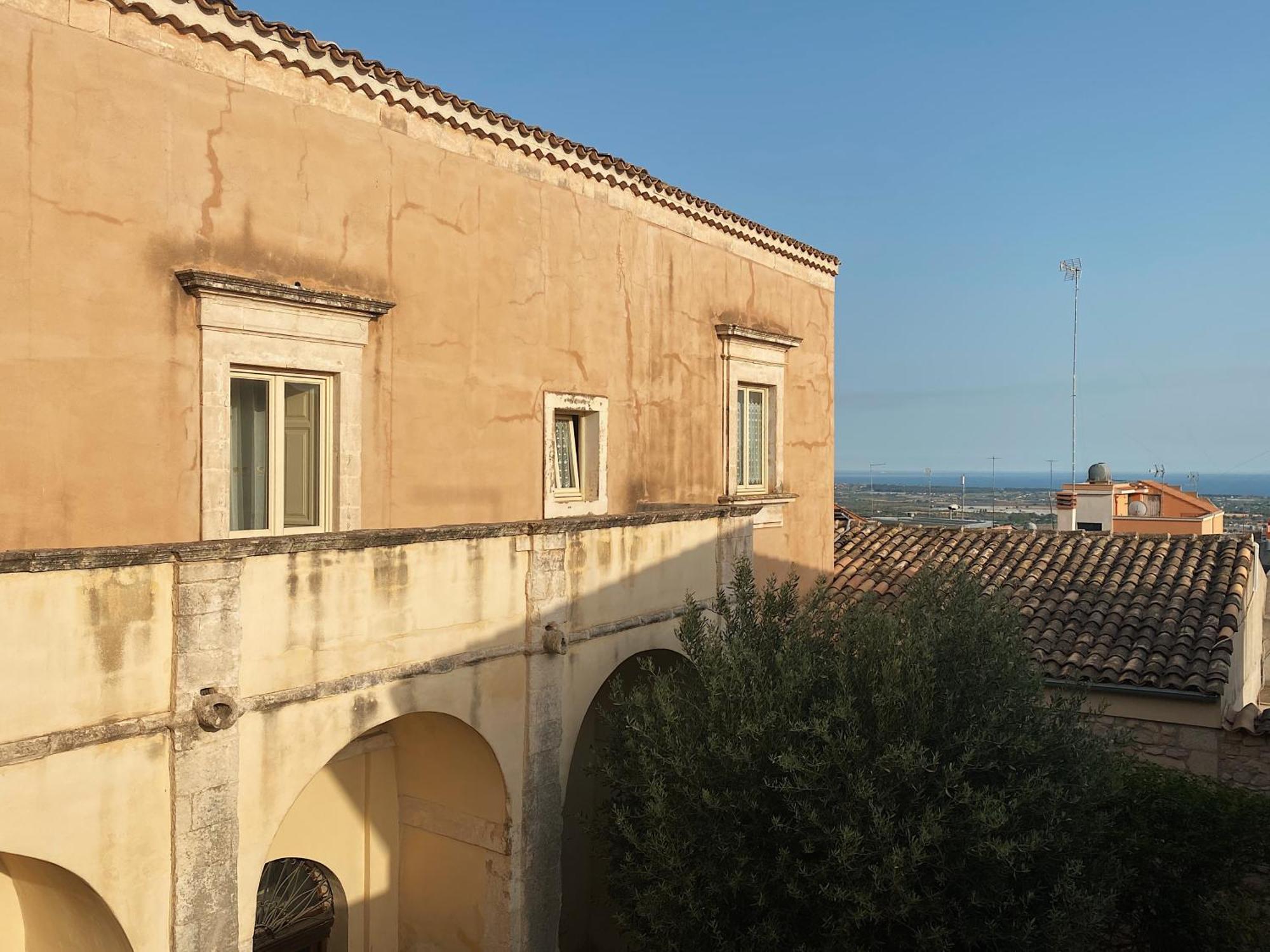 Palazzo Gambuzza Aparthotel Ispica Room photo